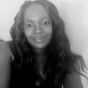 Meet your Posher, Deneicia